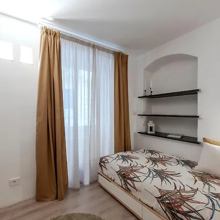 Wild Zagara Garden View Apartment